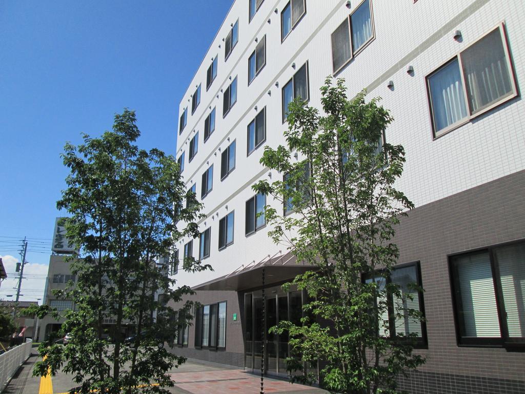 Okawa Riverside Hotel Exterior photo